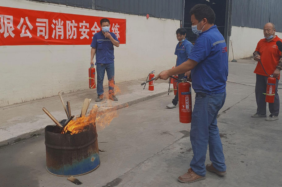 消防演練進(jìn)企業(yè)、安 全意識共提升！